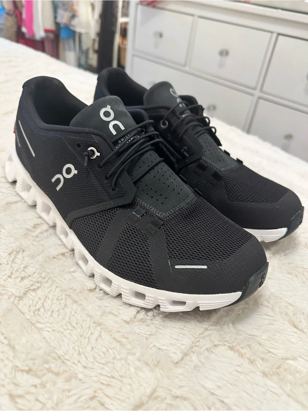 On Running Cloud Sneaker - Picture 7 of 10